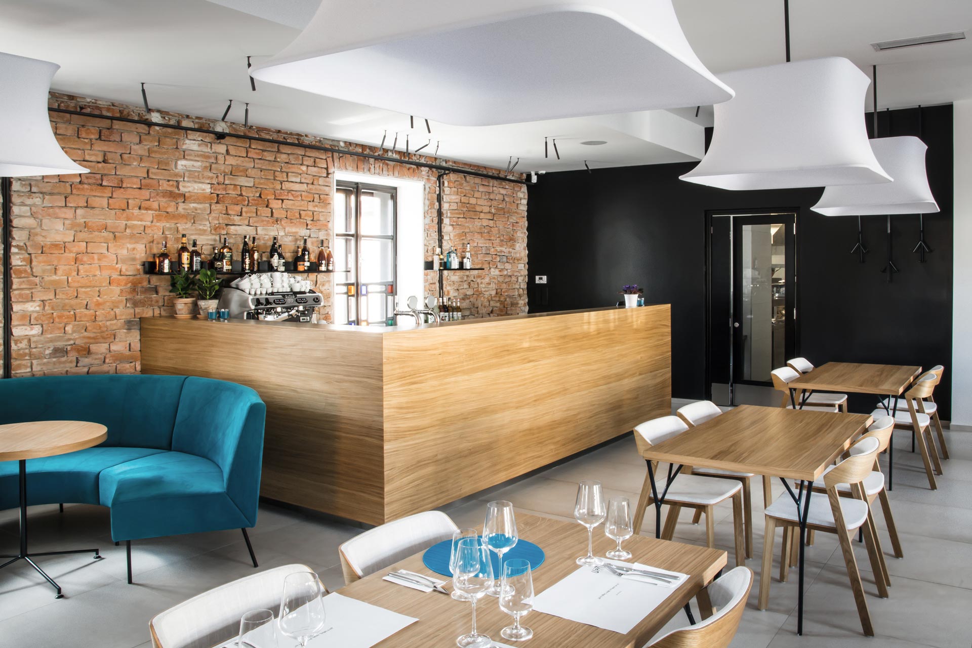 INTERIÉR RESTAURACE NA NÁVSI